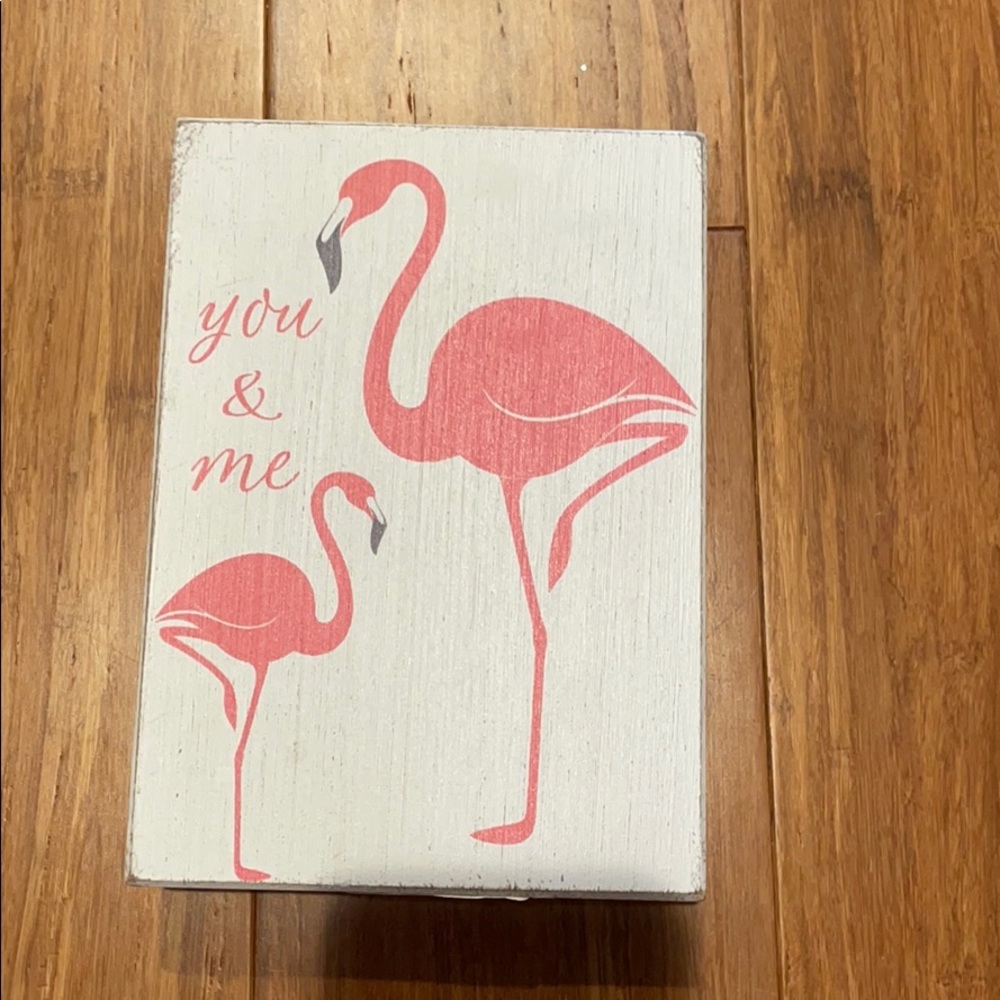Flamingo sign